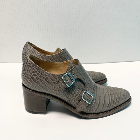 THE OFF OF ANGELA SCOTT Navy Double Monk Strap Leather Sz 40 / 9.5 US Shoes - Picture 1 of 11
